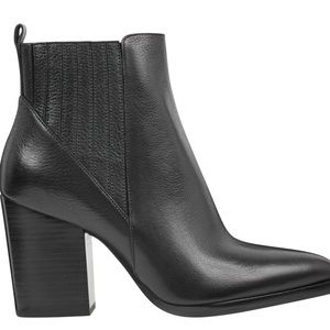 MARC FISHER Women's 9.5 Alva Black Leather Pointed Toe Ankle Booties EUC